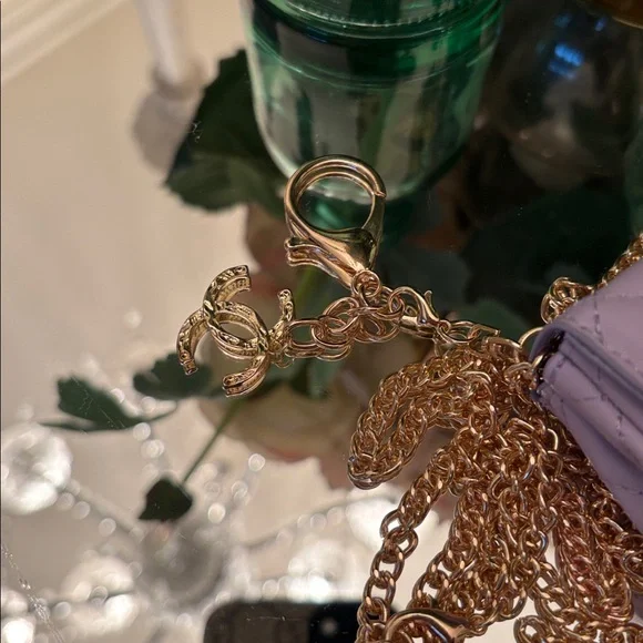 Chanel VIP Mini Bag - Picture 4 of 7